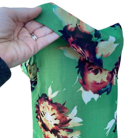 CABi Green Floral Flounce Tank Top M - Picture 10 of 13